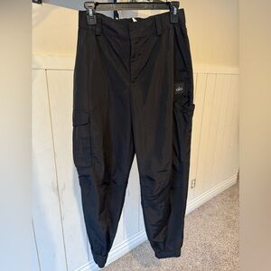 ALO Yoga Women’s Cargo Trouser